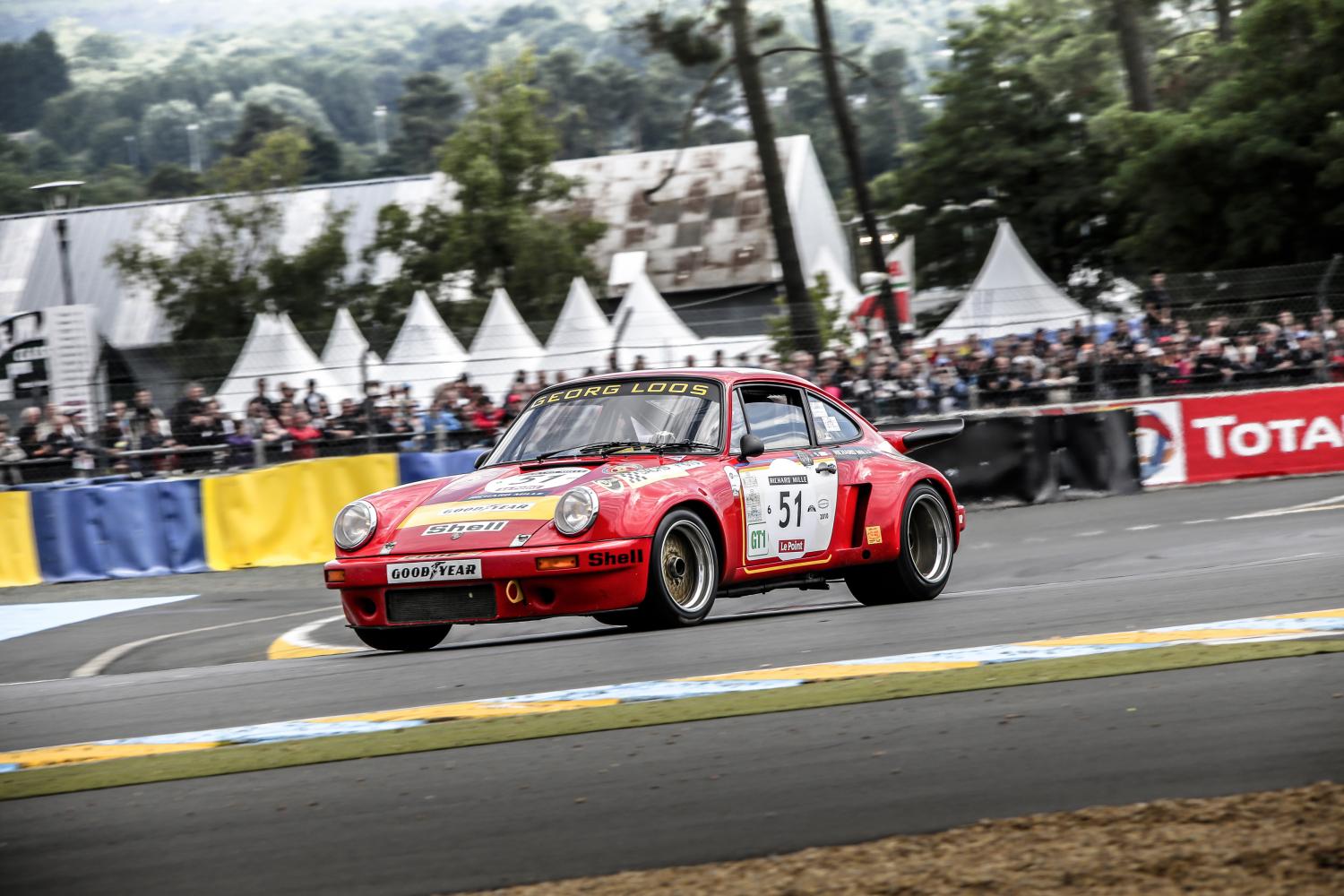 Brian Johnson, du prochain album d’AC/DC au circuit des 24 Heures du Mans