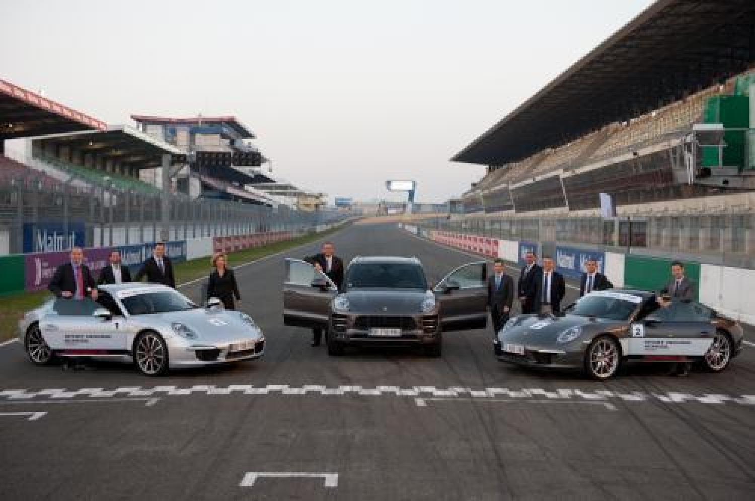 The Automobile Club de l’Ouest  welcomes the French Porsche Experience Center