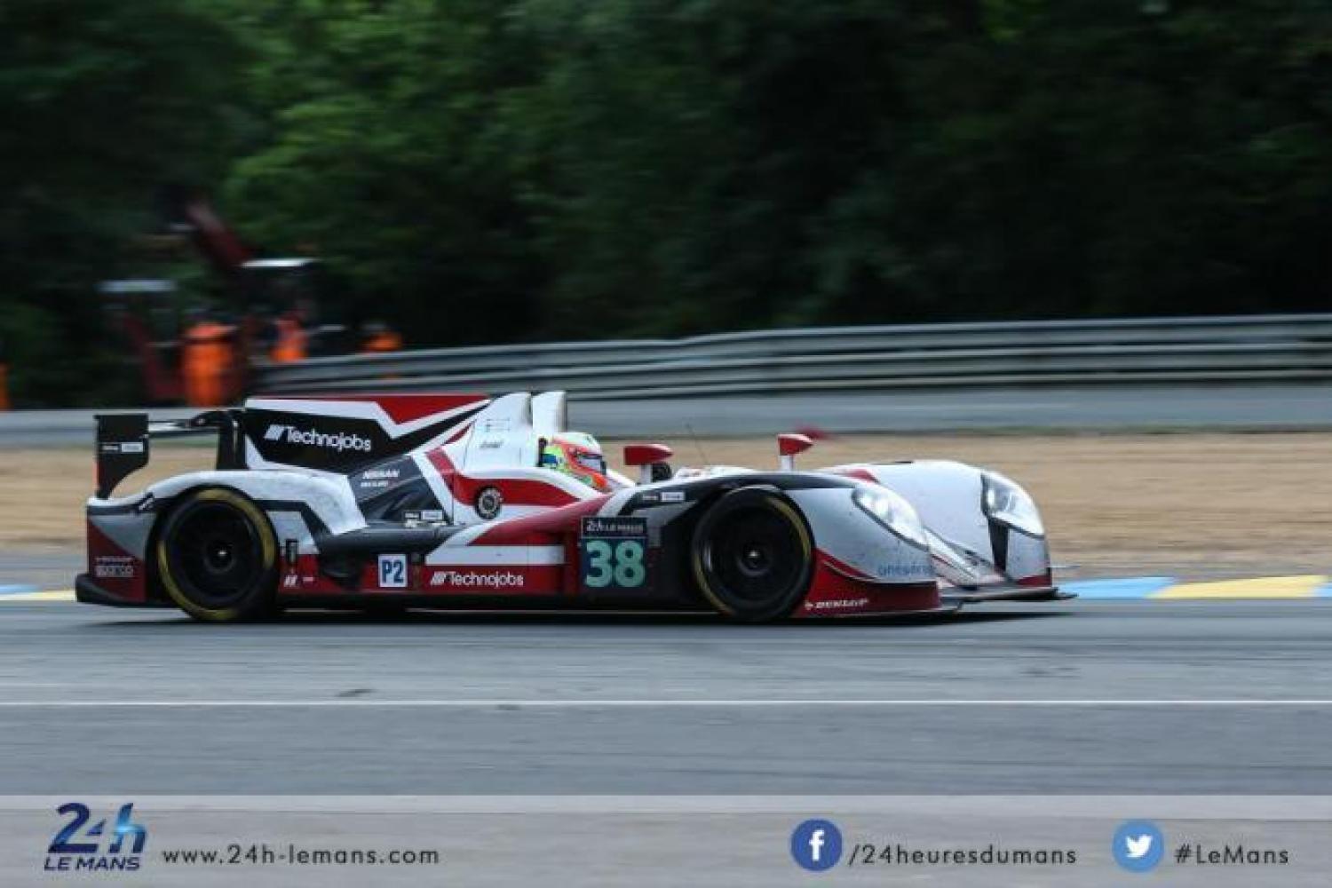 Hour 23: Porsche still in the lead, drama for Ferrari in LM GTE Pro
