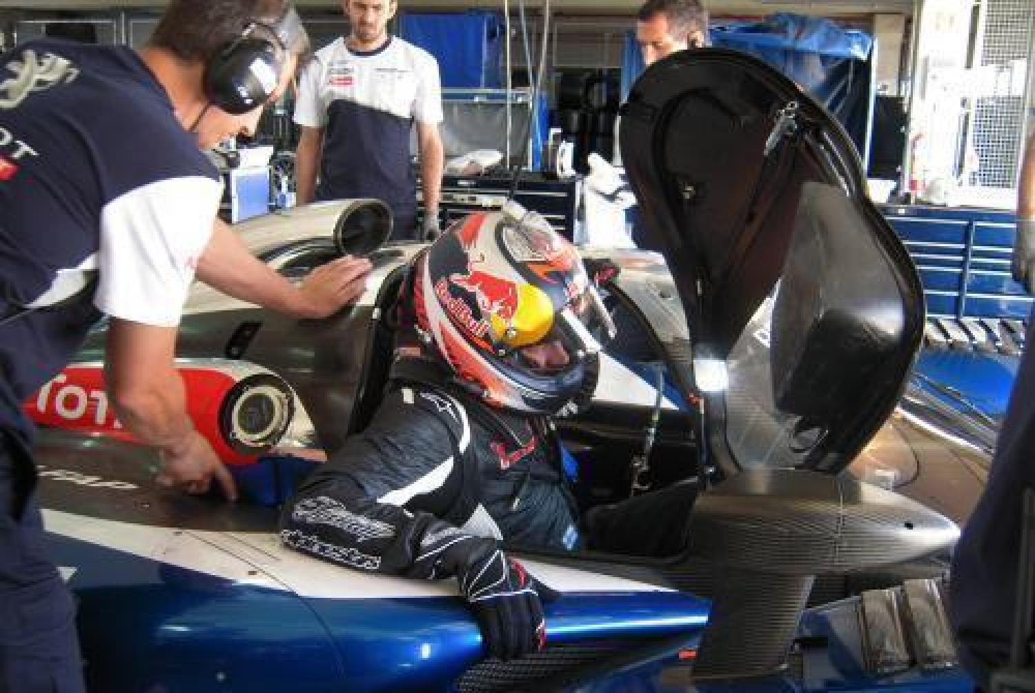 Le Mans - the day Kimi Räikkönen tested the waters
