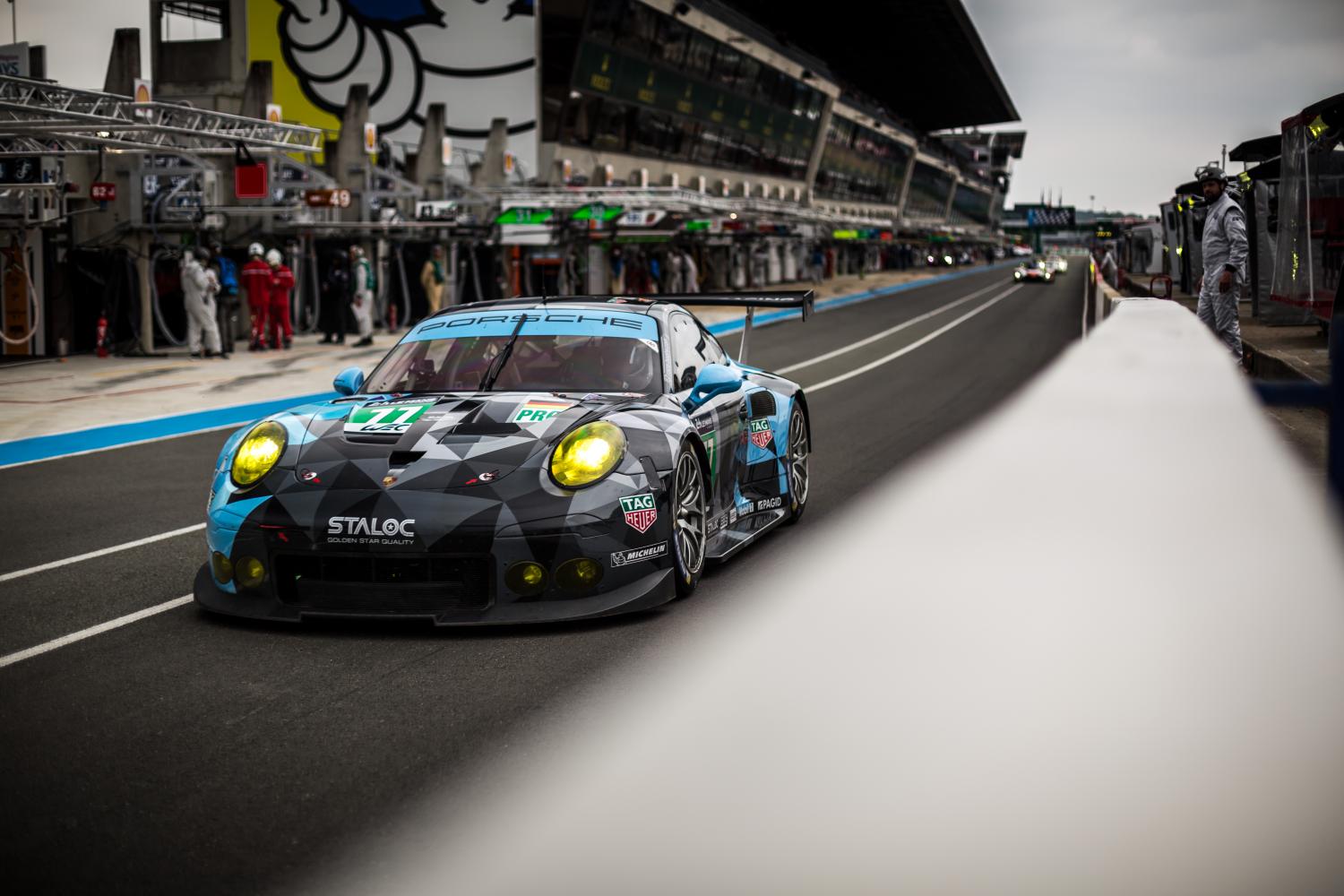 Team Presentation - LM GTE Pro: Dempsey-Proton Racing's #77 Porsche 911 RSR