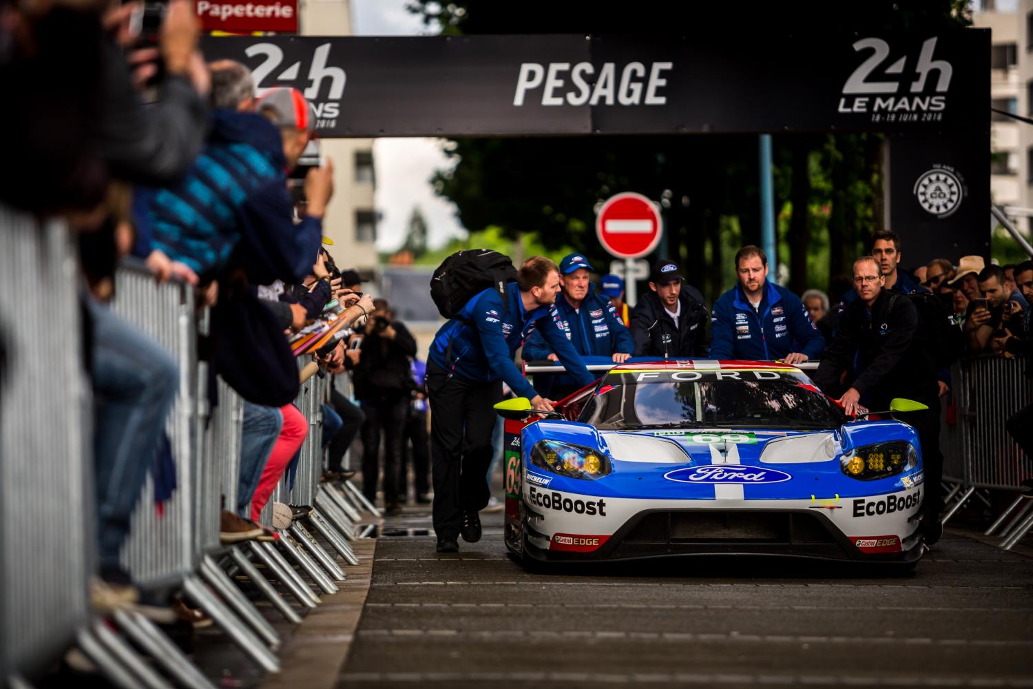 24 Hours of Le Mans – What's happening on Monday 12 June 2017?