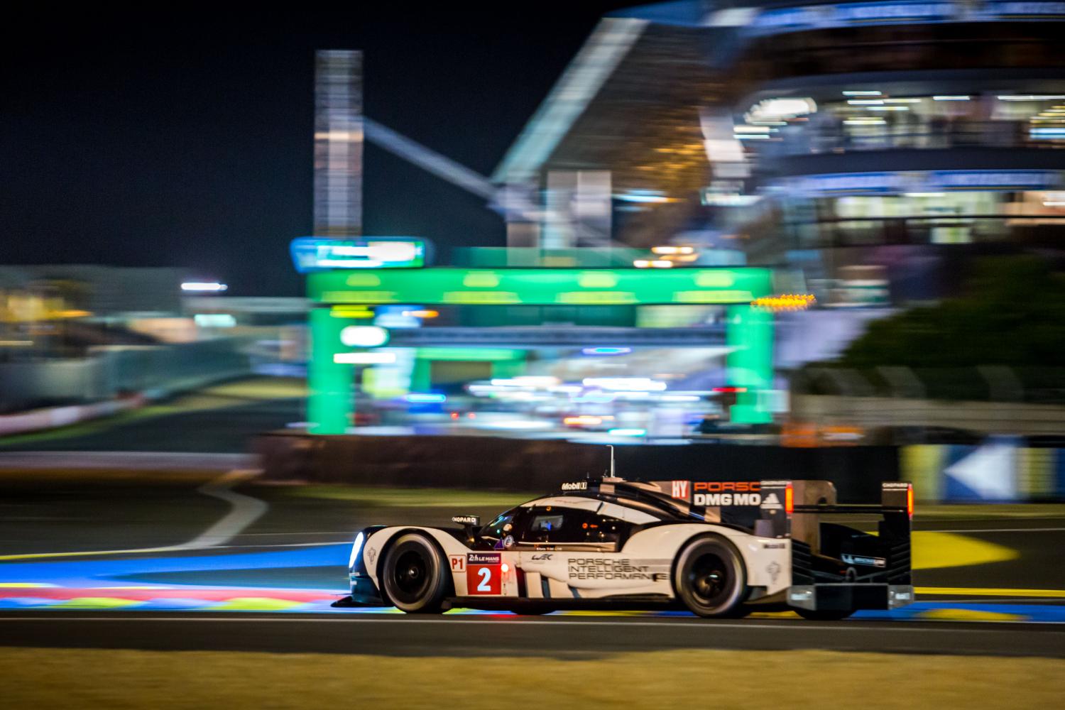 History of the Porsche 919 Hybrid and its three wins at the 24 Hours of Le Mans (video)