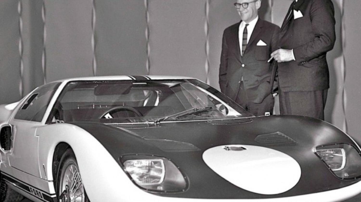 Roy Lunn, godfather of Ford GT40 winner at Le Mans inducted into Automotive Hall of Fame