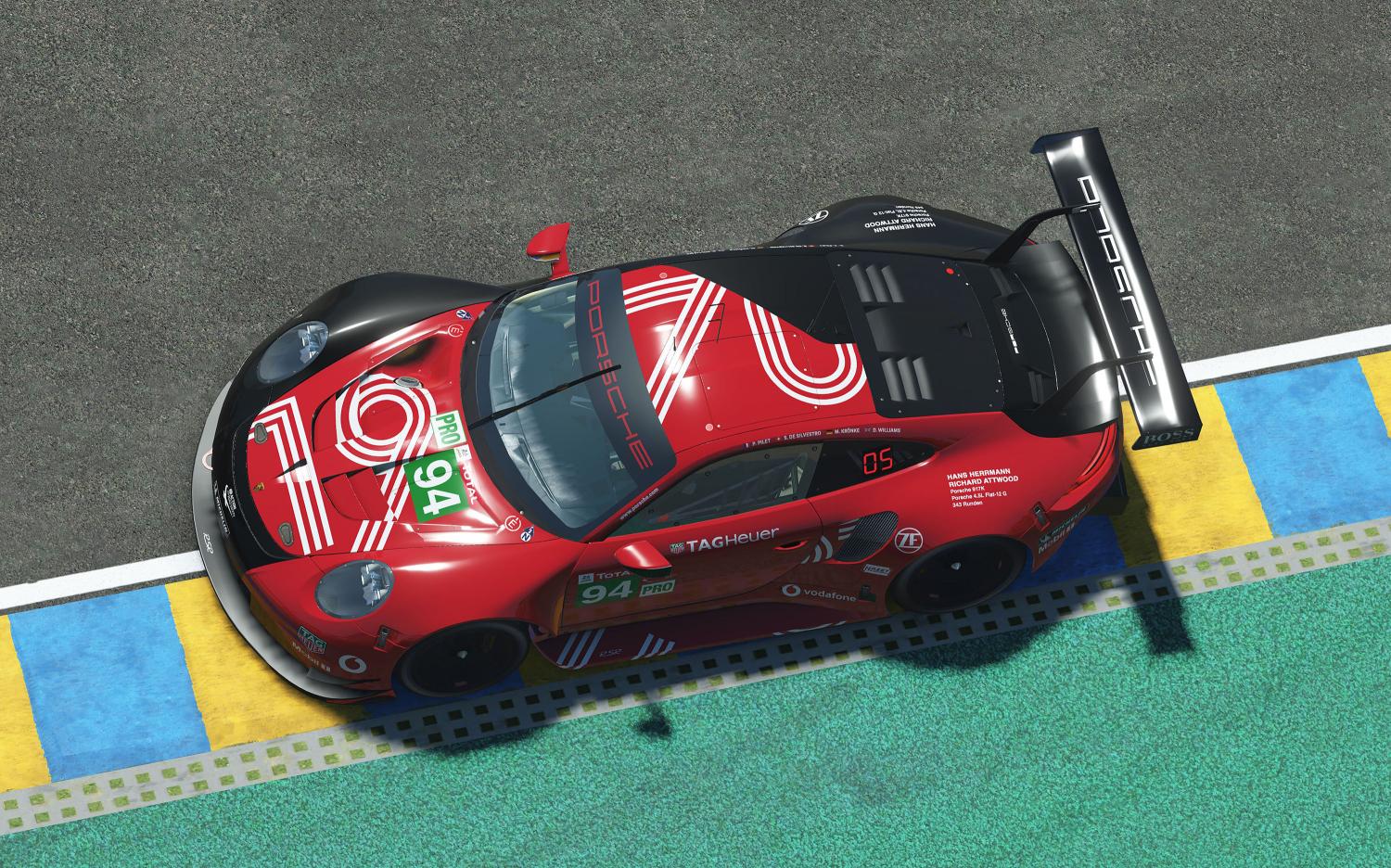 Virtual 24 Hours of Le Mans – In the cockpit with Patrick Pilet (Porsche)