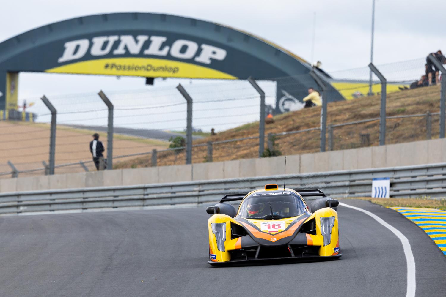 24 Heures du Mans - Grosses batailles en courses support !