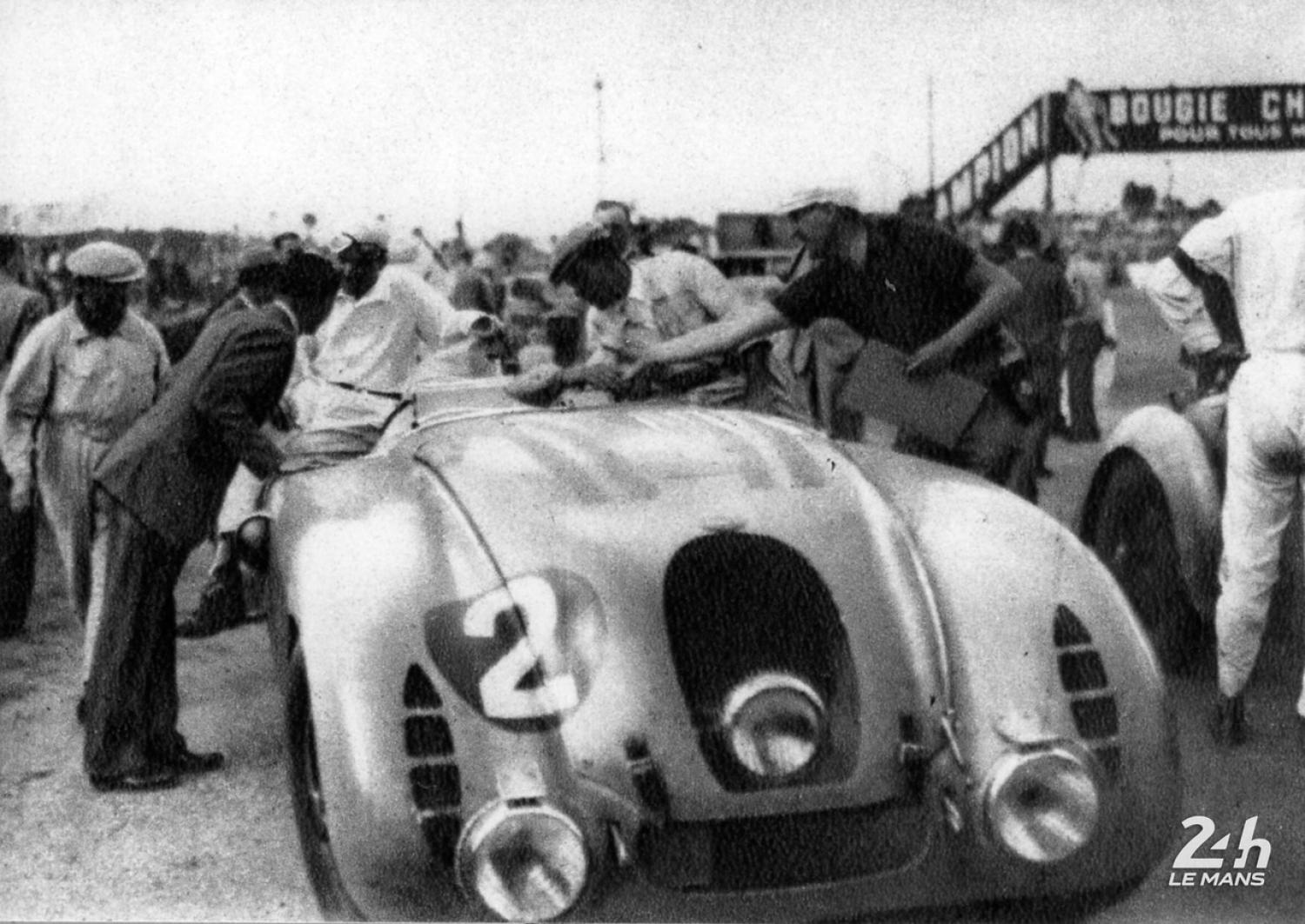 24 Hours Centenary – Legendary two-time winner Bugatti