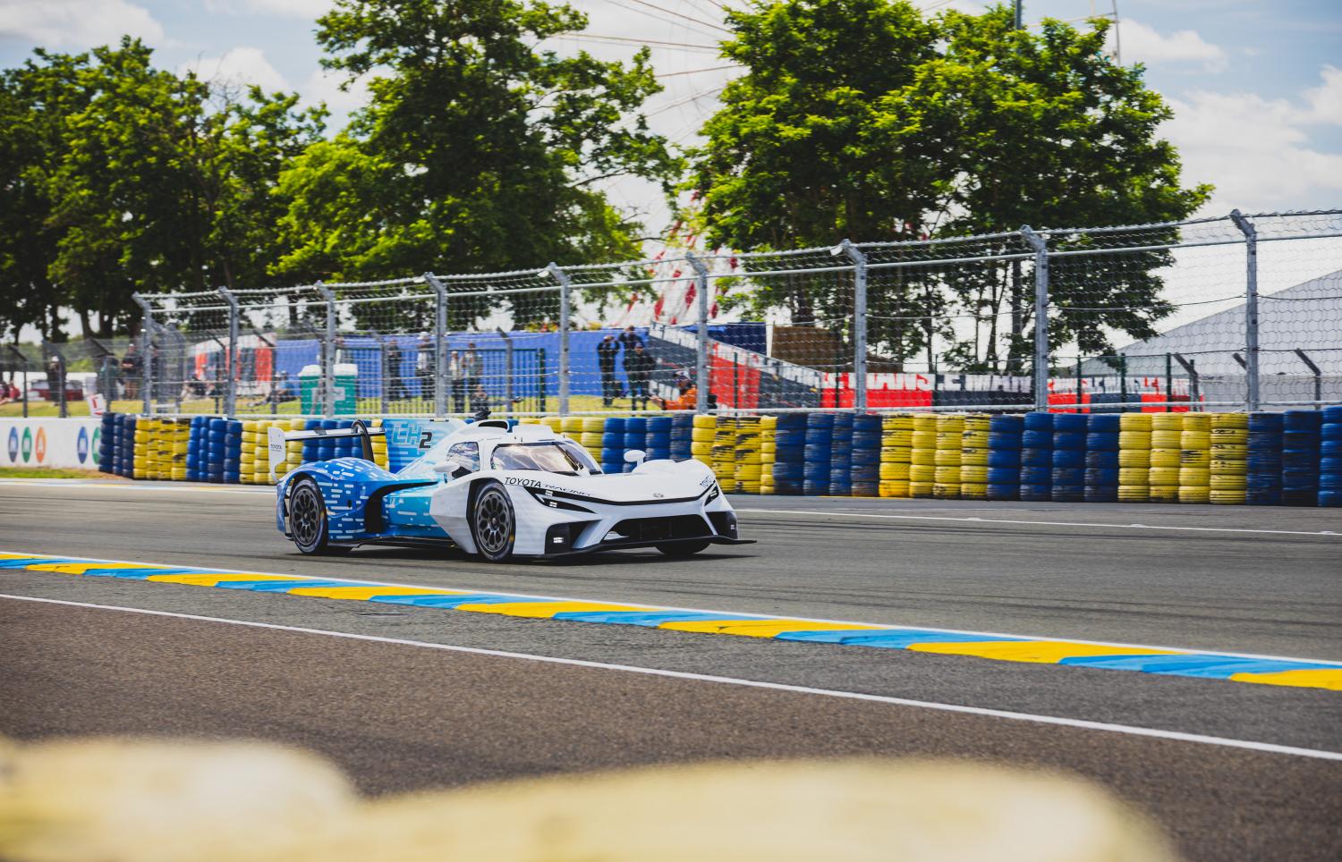 A first for liquid hydrogen at Le Mans!