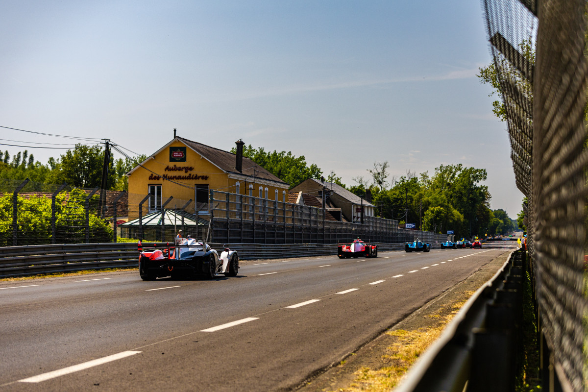 The well-known speed-trap before the first chicane is the fastest section on the circuit.