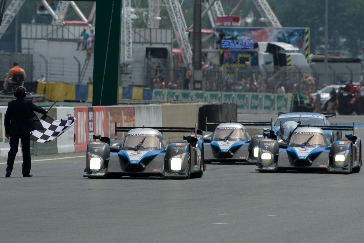 Aucun pilote français sur une voiture française victorieuse : une première dans l'histoire des 24 Heures du Mans.