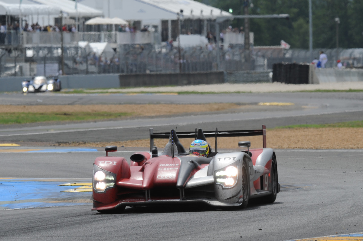 Timo Bernhard, Romain Dumas and Mike Rockenfeller completed 397 laps in 2010.