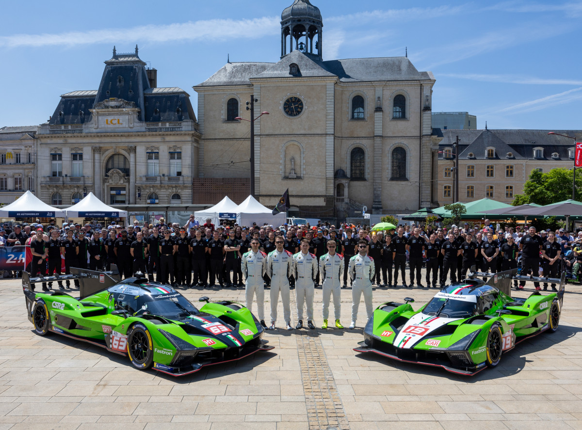 #19 et #63, des numéros choisis au hasard par Lamborghini ? Non ! Assemblez-les, et vous obtenez 1963, l'année de création de la marque italienne.