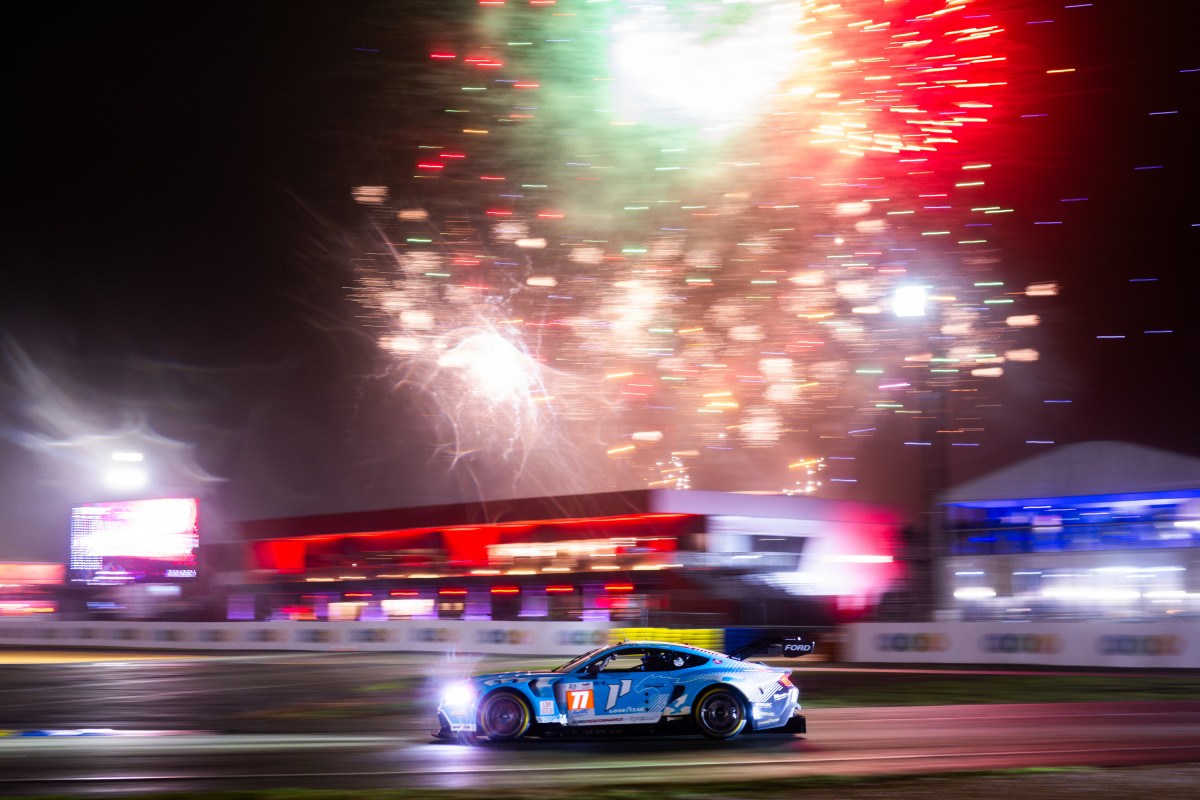 The #77 with Hardwick/Robichon/Barker at the wheel was less fortunate. Despite claiming provisional pole, it suffered a number of mishaps during the race. In the end, it crossed the finish line 17th, at the back of the LMGT3 class.