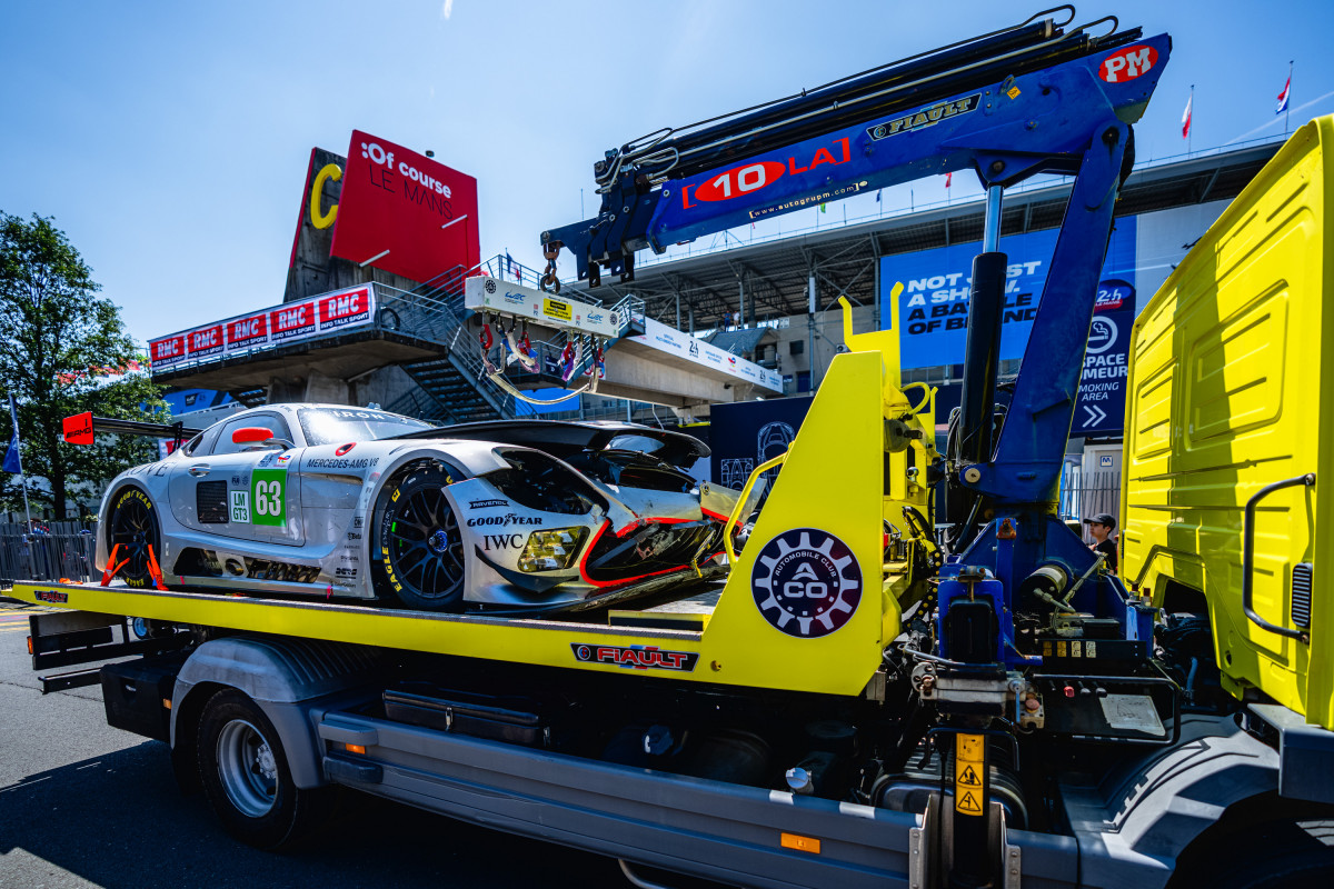 The #63 Mercedes in the wars