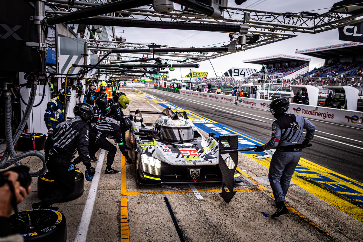 Doing it differently - Peugeot have led the race twice. Playing the long game...