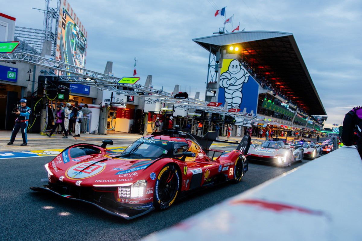 Ferrari et Toyota semblent avancer dans l’ombre en cette 24e semaine de l’année. On prépare la grande course, en se faisant presque oublier.